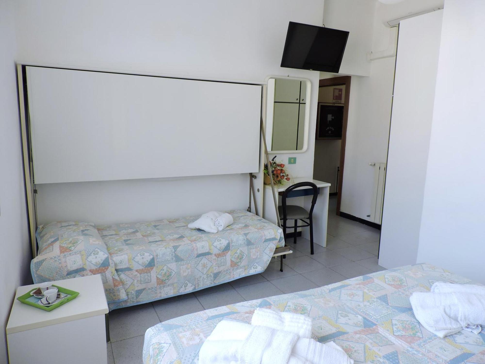 Hotel Villa Chiara فينالي ليغوري المظهر الخارجي الصورة