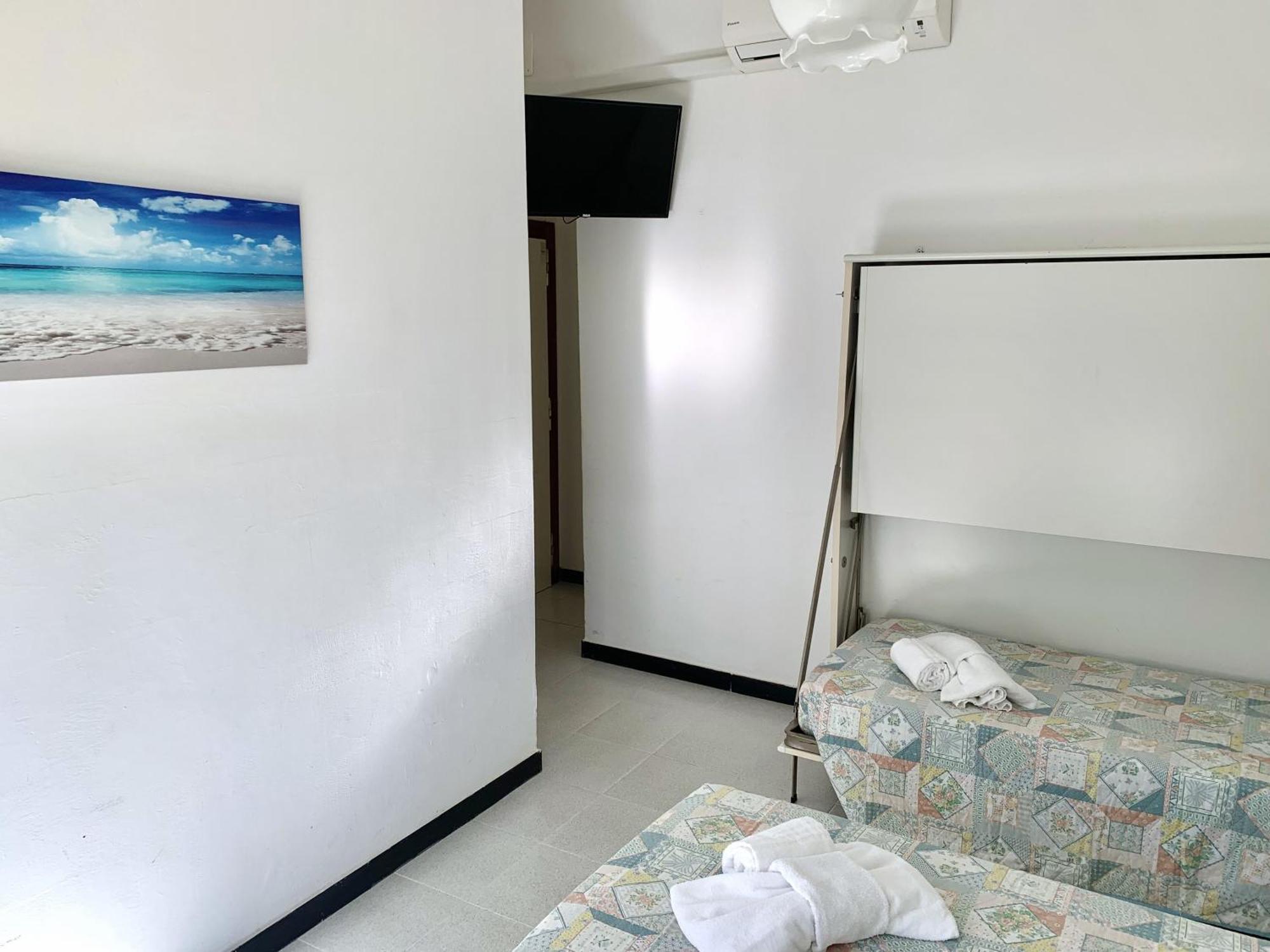 Hotel Villa Chiara فينالي ليغوري المظهر الخارجي الصورة