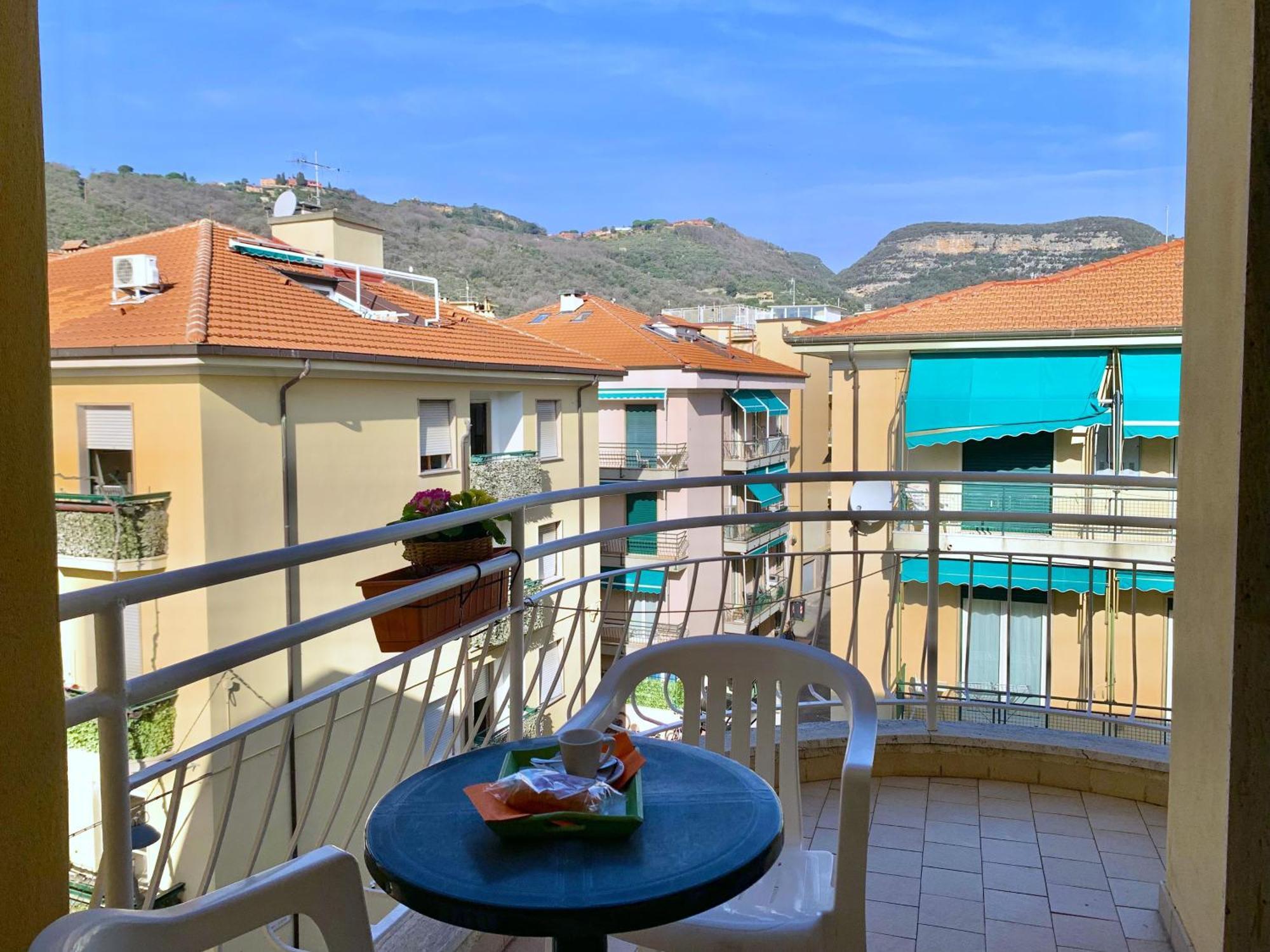 Hotel Villa Chiara فينالي ليغوري المظهر الخارجي الصورة
